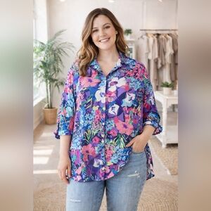 NWT Davi & Dani Floral Purple Women's Top Size Medium